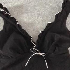 Like new Liz Claiborne sz 8 swimsuit